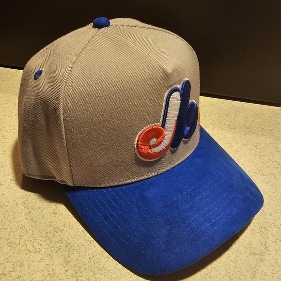 LIDDS X Topps X Mitchell & Ness  EXCLUSIVE SOLD OUT SUPER LIMITED BASEBALL CAPS - Picture 7 of 12